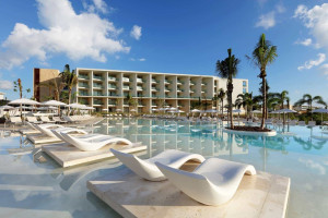 Grand Palladium Select Collection, nueva propuesta de Palladium Hotel Group